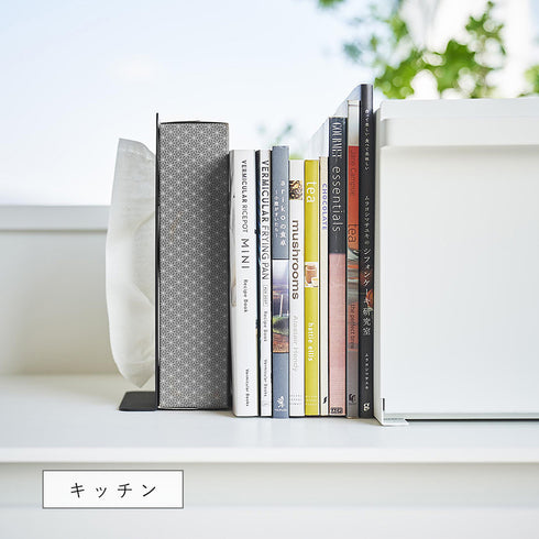 ティッシュが引き出せるブックエンド タワー.|s6